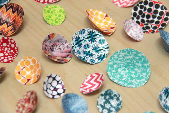 Making paper flowers petals How to make paper flowers